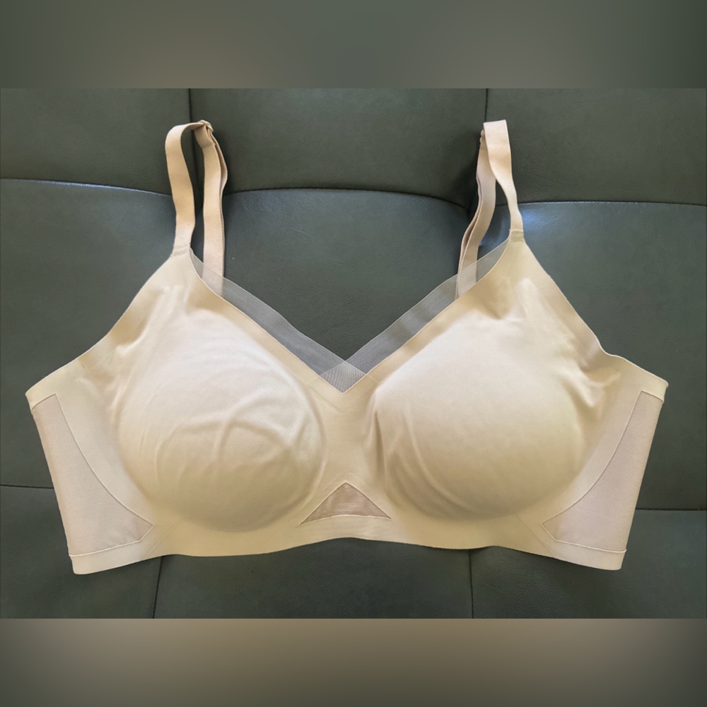Honeylove Bra Womens XL V Neck Support Wireless Mesh Panel Adjustable Straps